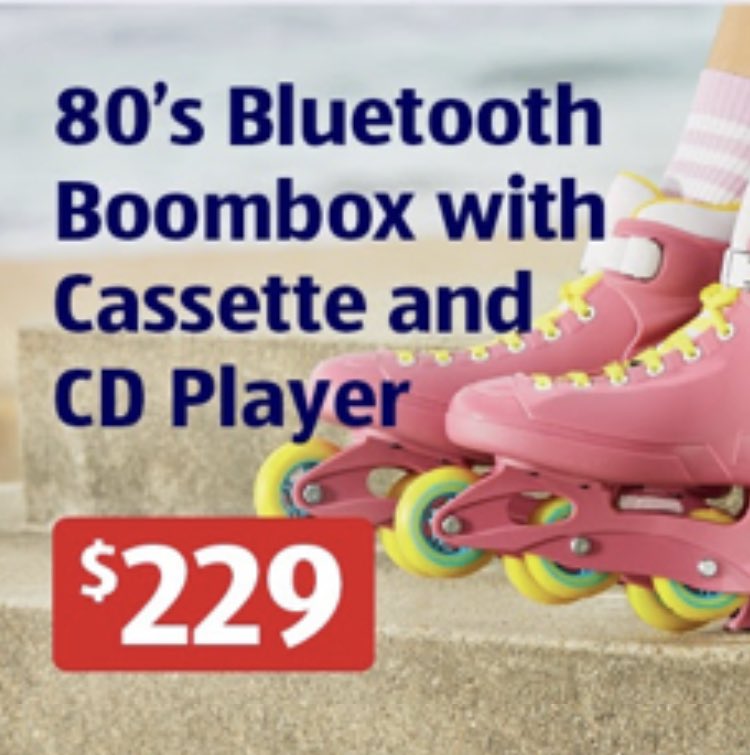 MattCanWrite1's tweet image. Hey @ALDIAustralia marketing team 👋. The contraction of 1980s is ‘80s. Never 80’s. 

The apostrophe is there to indicate the missing 19. 👍