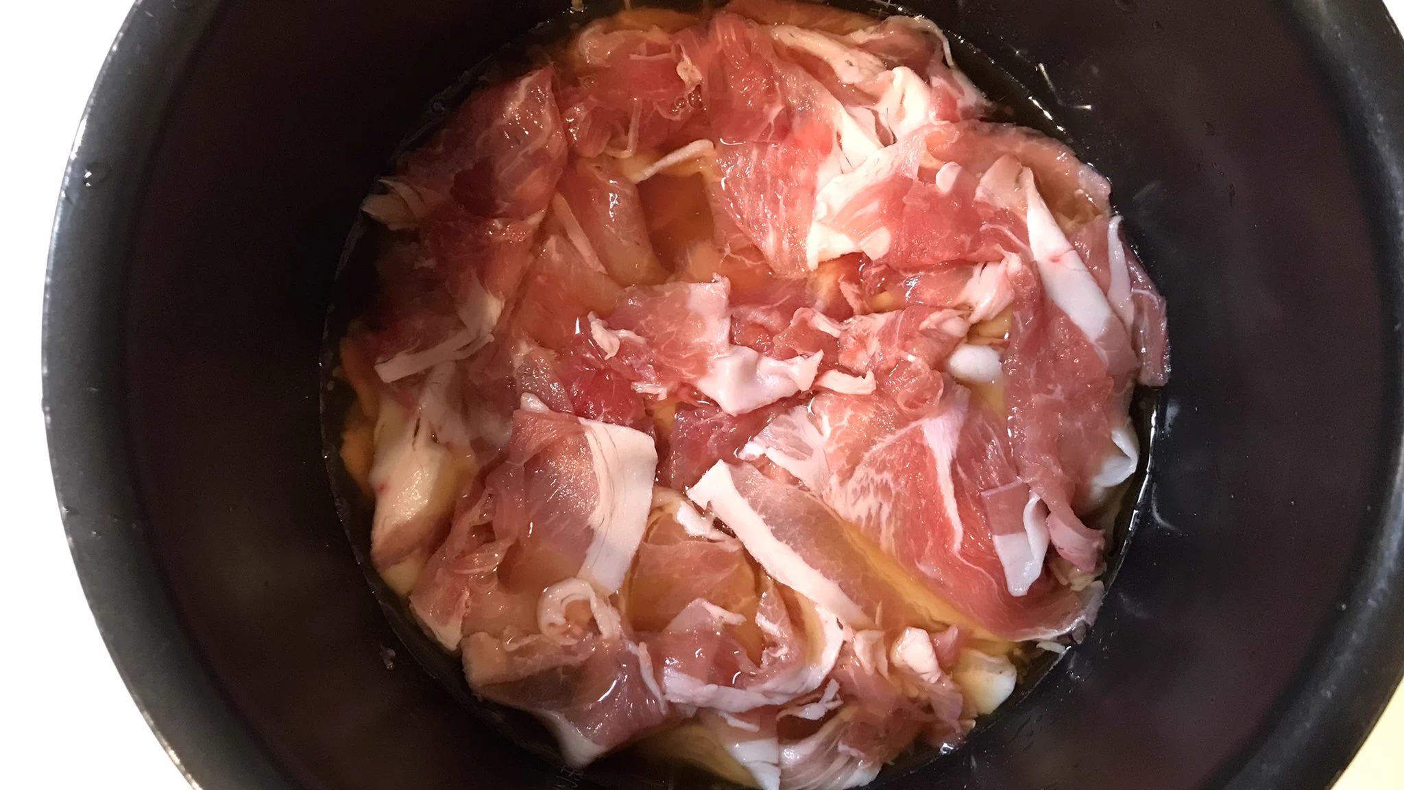 なんだこれ！焼き肉のタレで作る炊き込みご飯が美味しそう！