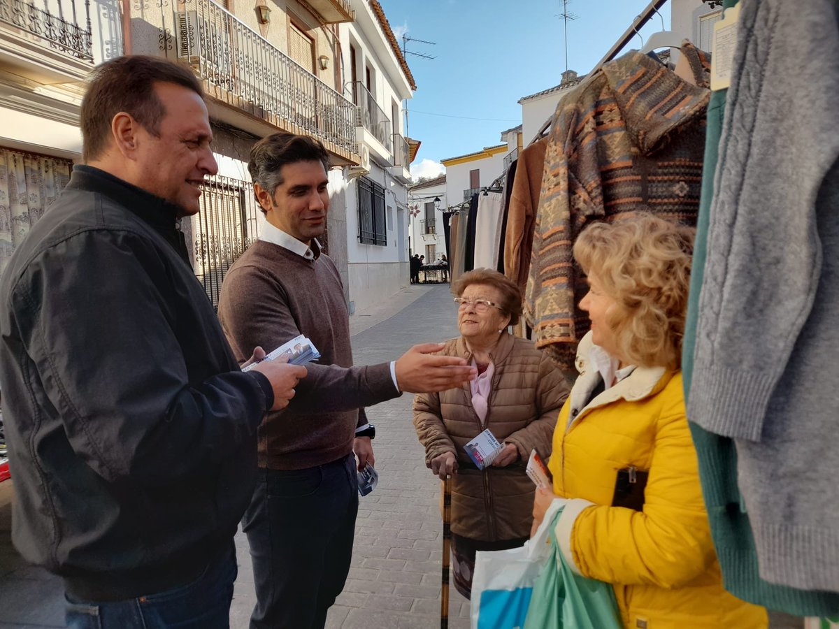 pp_cordoba's tweet photo. 💧Los vecinos de #FuenteTojar también se beneficiarán de los 48,5M/€ destinados a infraestructuras hídricas en los #PresupuestosAND2023 

La EDAR de este municipio será una realidad gracias a ellos

Hoy @javimedina4500 ha estado con ellos👇🏻 https://t.co/4UlVbxmljt