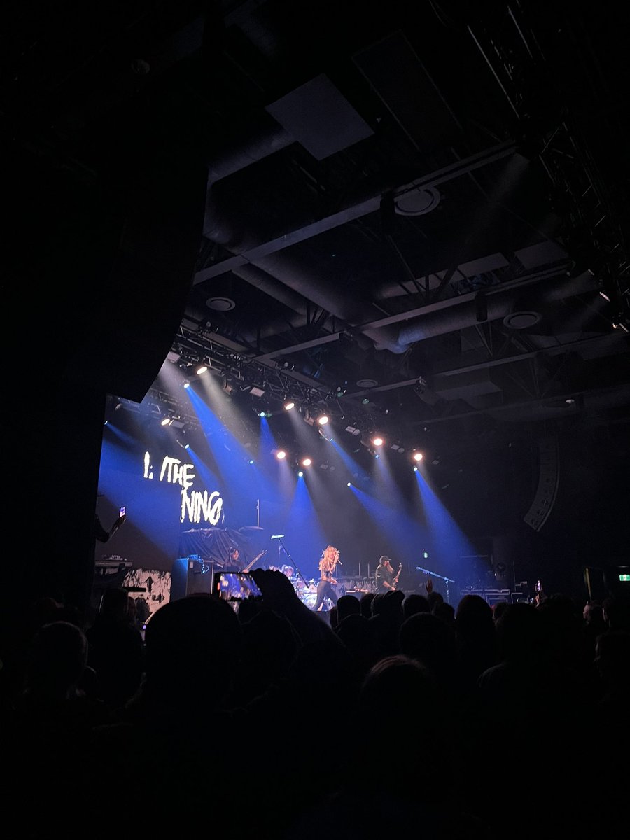 TheWarningAust's tweet photo. What a great tour this has been & what a way to close it with another high energy rock performance, So many great memories & surprises along the way.
#TheWarning #TheWarningBand #ExplosionsTour #ThreeDaysGrace #TheStandstills #Toronto https://t.co/HUSXfAlo2Q