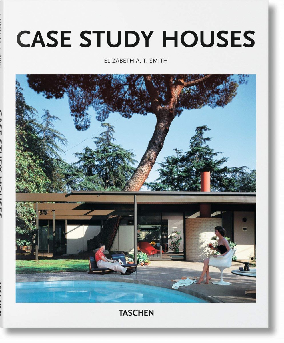 COATValencia's tweet photo. - “Case Study Houses”. Una obra que recoge la serie de experimentos en arquitectura residencial norteamericana desarrollados tras la Segunda Guerra Mundial en la que participaron los mejores arquitectos del momento, para diseñar y construir casas modelo baratas y eficientes. 🏡 https://t.co/JbQlli5rAy