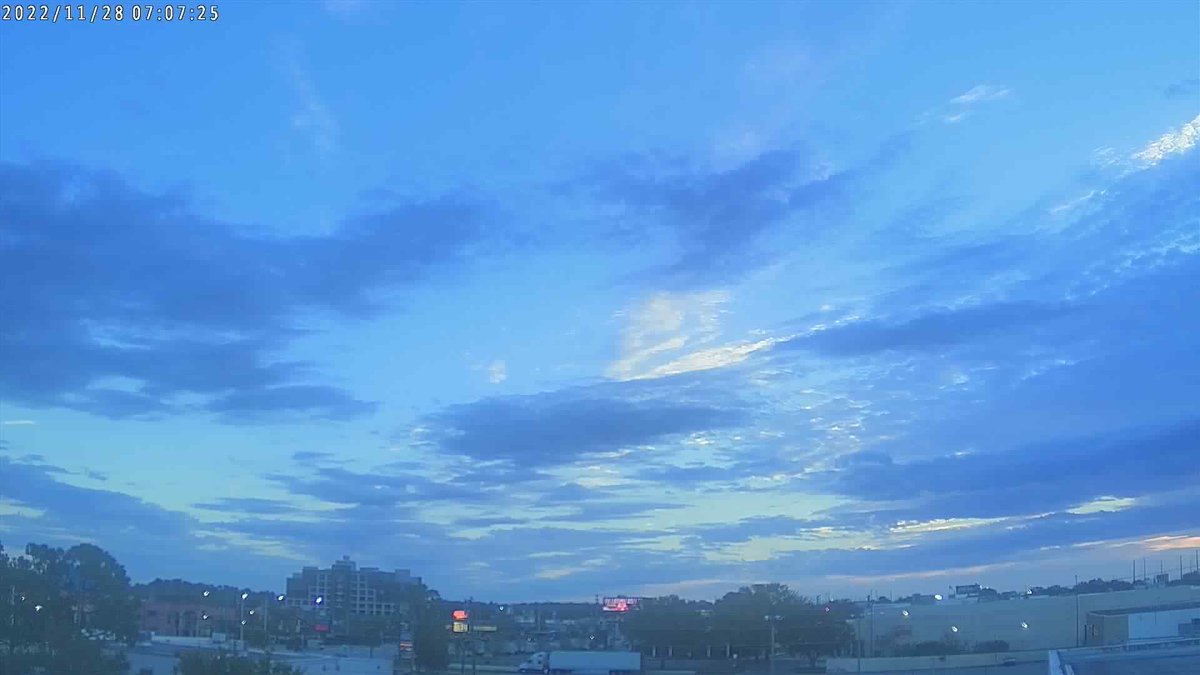 WMFEWeatherSTEM's tweet image. FPR 90.7 WMFE Orlando at sunrise and it's 65.2 F.