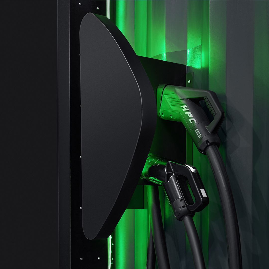 PLUG Charging tweet media