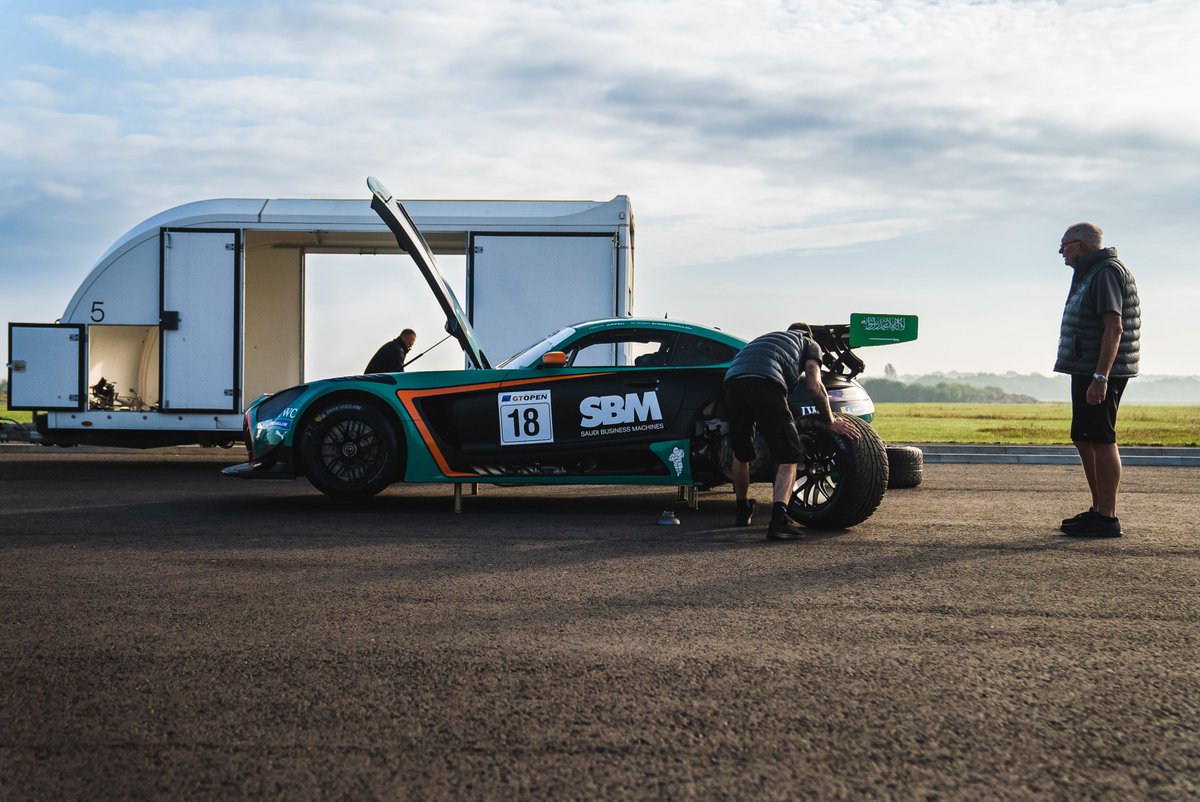 TheebaMSport's tweet photo. Practice makes perfect: while the headlines come on the track, we've put in hundreds of laps behind the scenes to stay at the top of our game.

#TeamTheeba 🐺 https://t.co/e6rdqFhBi9