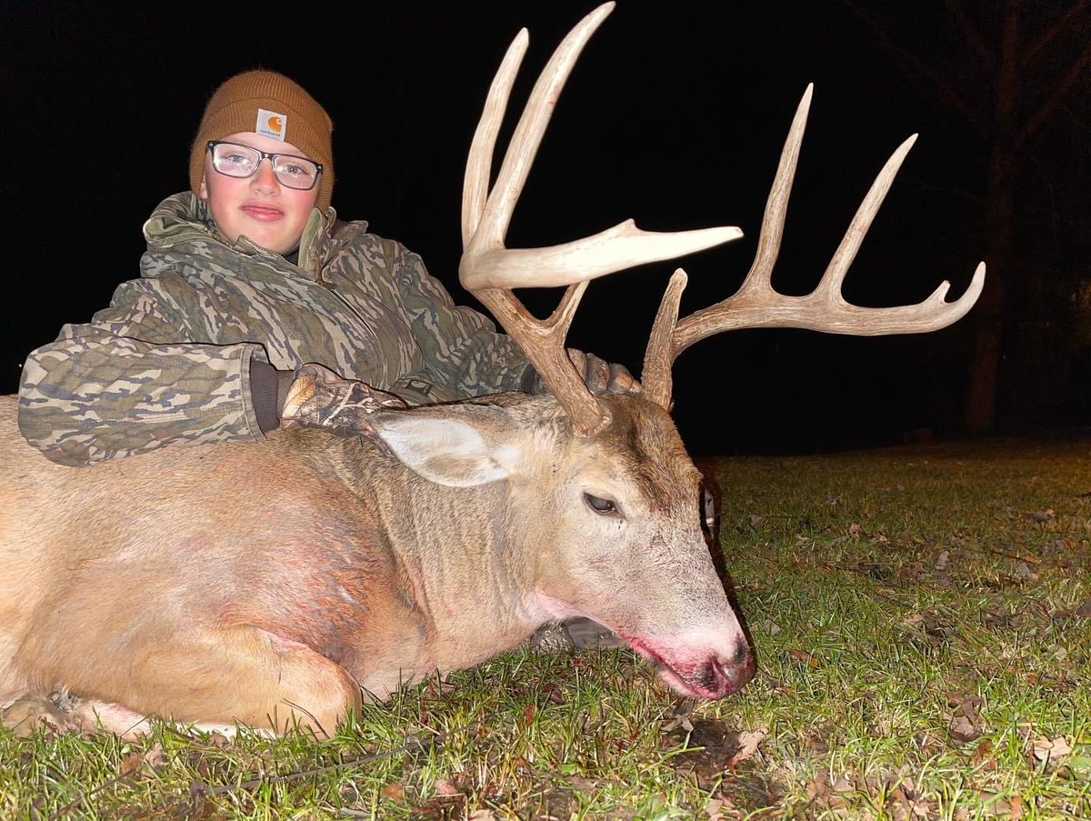 🦌 Buck Chasers 🦌 tweet media