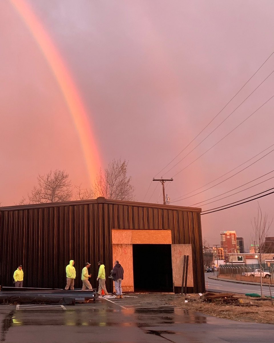FactoryOnWillow's tweet photo. A view of a dream coming true! Early morning progress! 💪🏻A distillery at the end of the rainbow!🌈✨ - @lizesc #luvmht https://t.co/JBTRxzRsEP