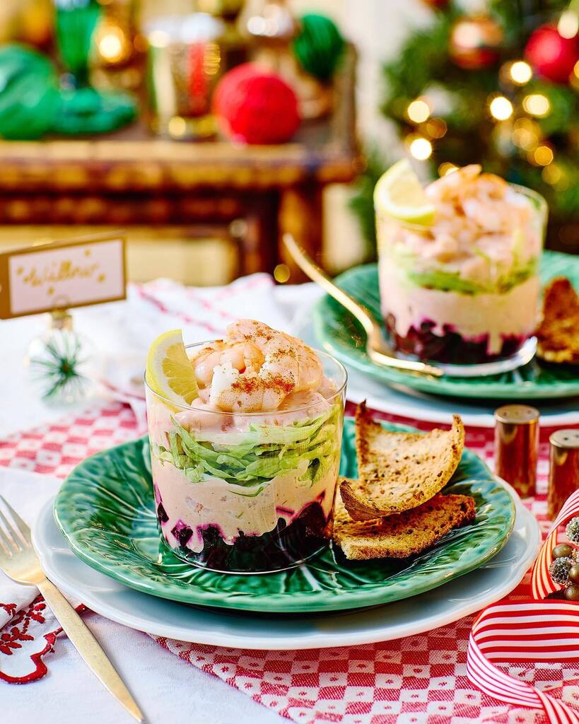 AlexLuck's tweet photo. The big GH Xmas menu 2022!
@goodhousekeepinguk 
@meikebeck 
@foodieemma 
@aliceeshields 
@graciemrefood 
@georgiedarcycoles 
@chinahen https://t.co/gNbhCfvZ6m https://t.co/778SCENI4N