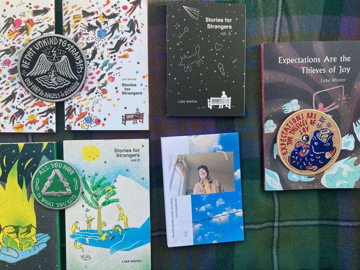 petitprance's tweet photo. books &amp; patches for sale https://t.co/7RQO6i7wJt https://t.co/hK8C4HkRui