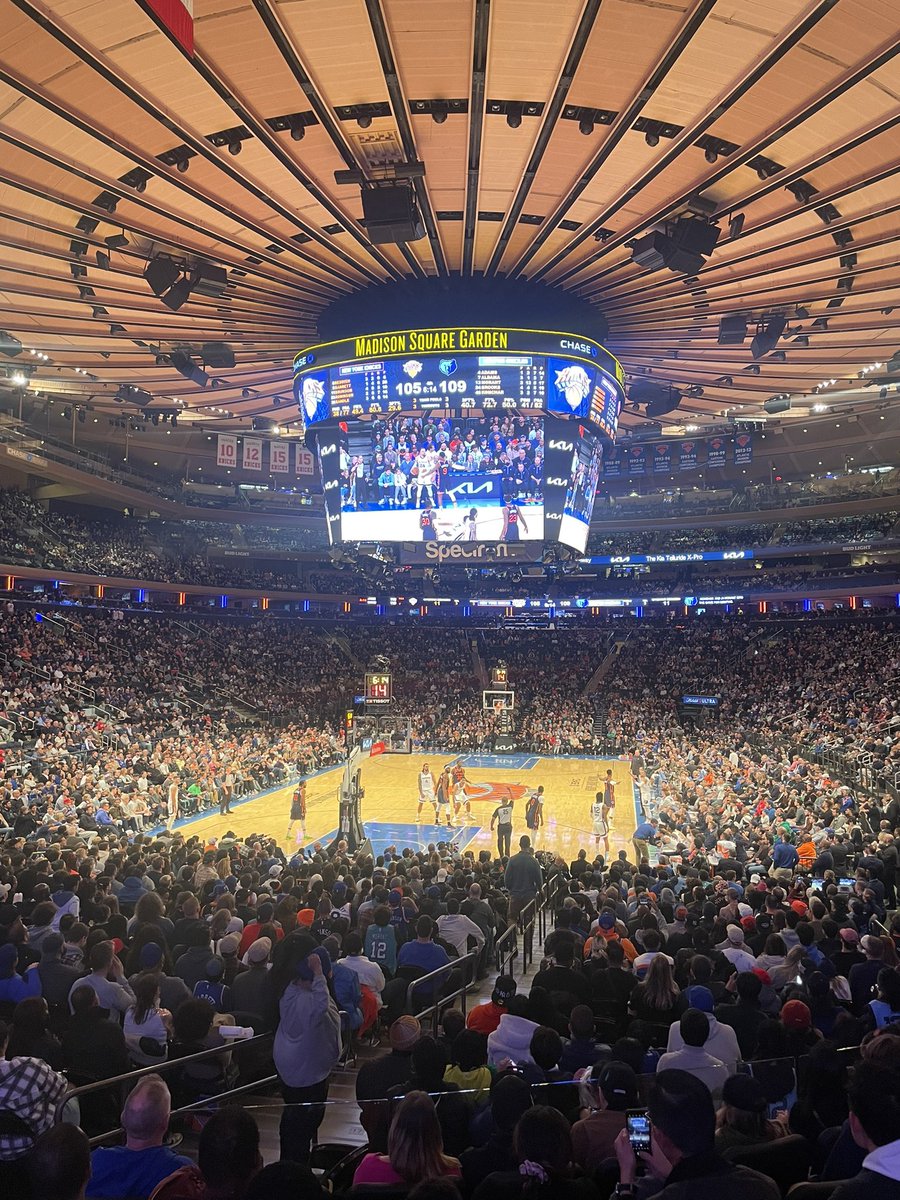 As a day 1 Grizz fan seeing tons of fans and especially so many kids (assuming not from Memphis) rocking <a href="/JaMorant/">Ja Morant</a> jerseys in MSG last night was insane. 

The dude is a transcendental superstar we’re truly blessed to have him 🙏