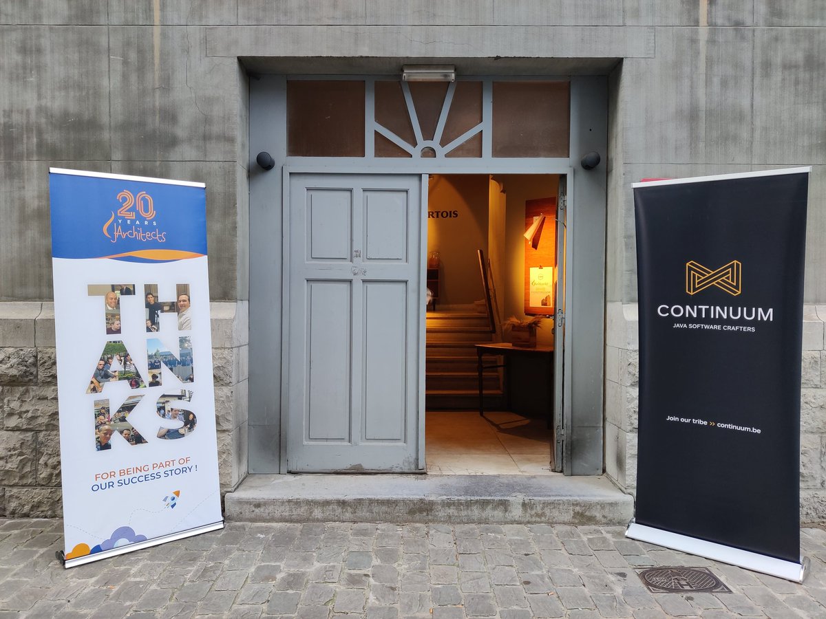 JArchitects tweet media