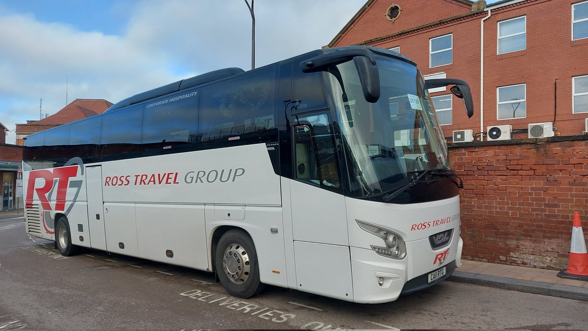 Shaun__92's tweet photo. Ross Travel - VDL Futura 2 - FHD2 129.370 - CA11 RTG on Rail Replacement for Northern #northerntrains #northern #railreplacement #railreplacementcoach #2P11 #doncaster #thornesouth #scunthorpe #vdl #futura2 #rosstravelgroup #rosstravel @northernassist https://t.co/gKBmdxo4xI