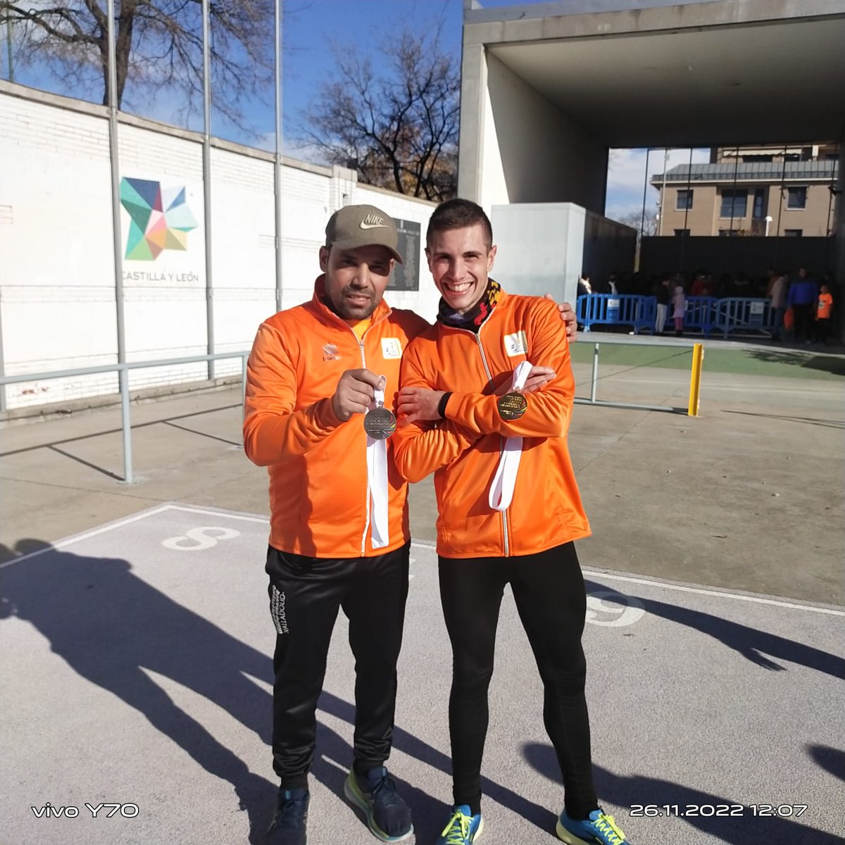 fedeacyl's tweet photo. ๐ฅ Nuestro oro mundial ya estรก en casa ๐ฅ
Este sรกbado correrรก el Cross de San Esteban de Gormaz #Soria
A ver quiรฉn es el guapo que lo sigue... ๐
#Atlethics #CyL https://t.co/AioJasYeHR