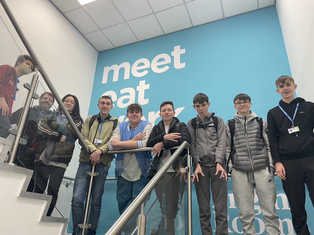Great to host some 1st Year Catering students from Warrington Collegiate at <a href="/birchwood_park/">Birchwood Park</a> this morning talking all things #hotpitality and #employability.