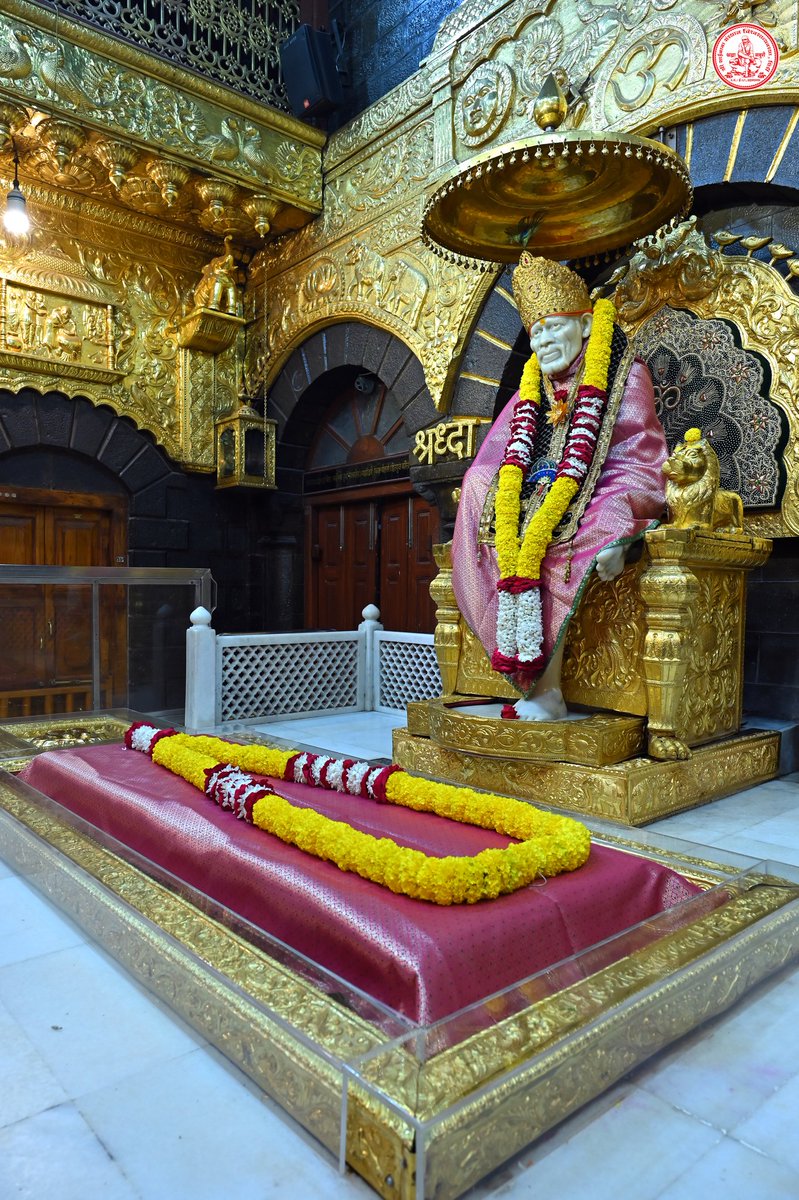 SSSTShirdi's tweet photo. *!! ॐ साई राम!!*
*श्री साईबाबा संस्थान विश्वस्त व्यवस्था,शिर्डी*
*!! ॐ Sai Ram !!*
*Shri Saibaba Sansthan Trust, Shirdi*
≈≈≈≈≈≈≈≈≈≈≈≈≈≈≈≈≈
*आरती :-  धुपारती*
*सोमवार दिनांक २८ नोव्हेंबर २०२२*     
*Aarti : -Dhooparti*     
 *Monday 28 November 2022* https://t.co/65PjykVdkO