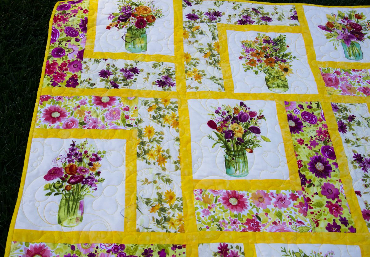 howarths63's tweet photo. #BeautifulFresh #Floral #ModernQUILT #Minky #Quilt #Giftsformom #giftsforher #holiday #birthday #Wedding y https://t.co/bQveL8zLzy https://t.co/rdszWwf9Jn