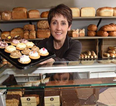 LaBoulangerieD2's tweet photo. From today onwards if your purchase at our bakery amounts to £15 or more you will be able to get £3 pound off of your next order.
Getting your money's worth is one of our top priorities.
Make sure to visit our bakery at Grey Rd,Oxford📍.

#BestBakery #Food #Coupons #GreatValue https://t.co/q6u998CDSM