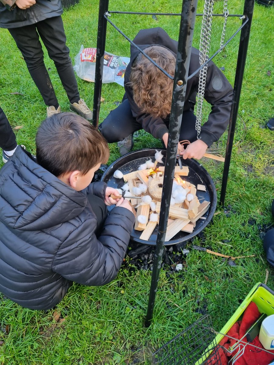 MsDonaldsonCPS's tweet photo. Today we were with @CarmondeanELC learning how to safely use the firepit and cauldron. We had a lovely hot chocolate to start our week! 🍪☕️ #outdoorlearning https://t.co/xiRppQmtrS