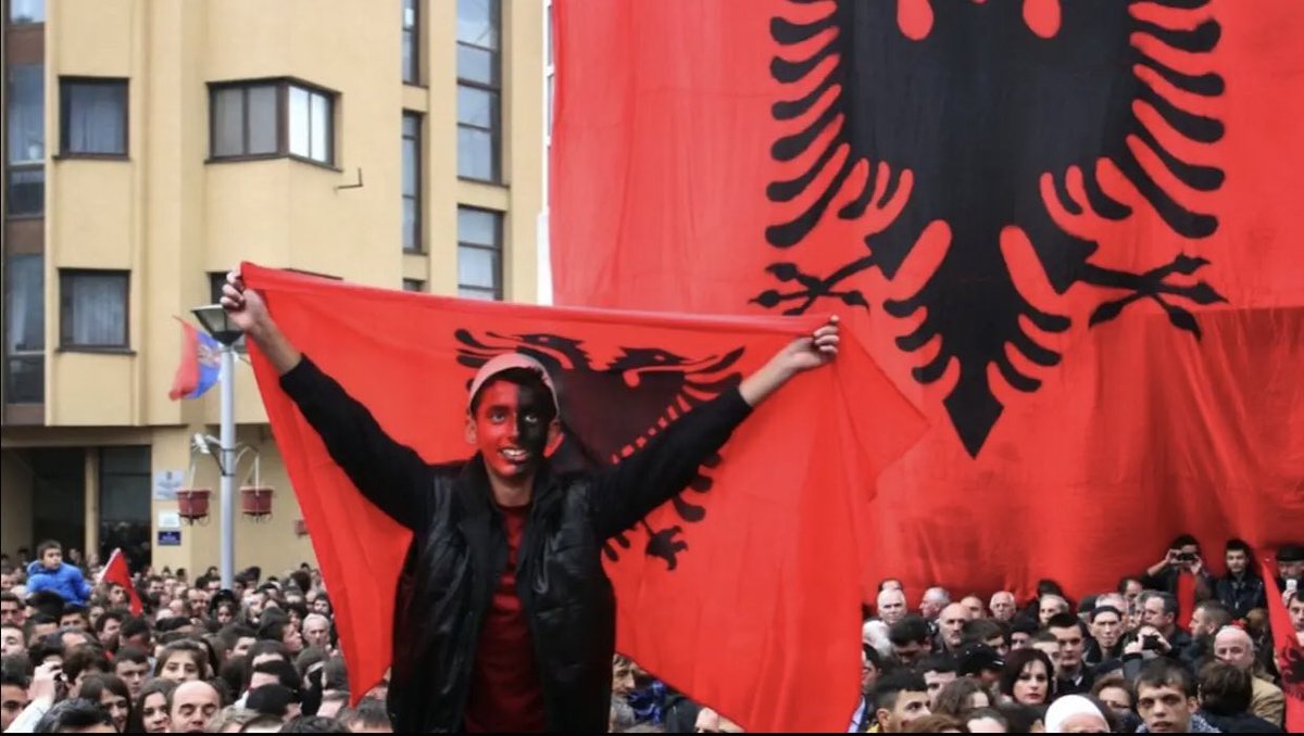 Urime 28 Nëntori! Urime Dita e Flamurit! 🇦🇱