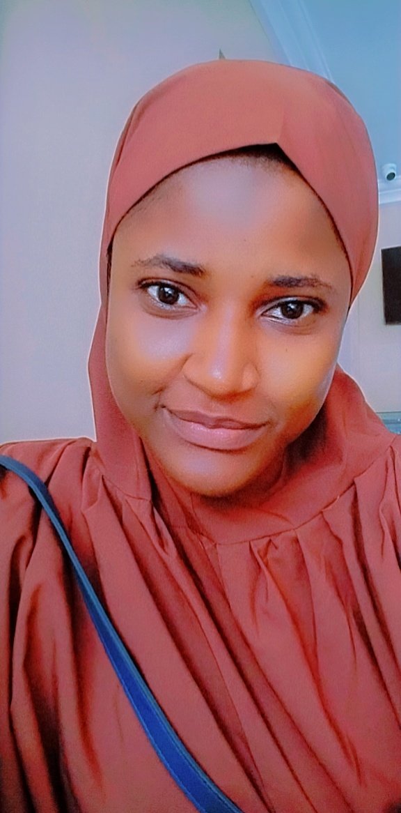 AhuoizaHalima's tweet photo. It's all temporary 🙂.
Have a great week https://t.co/HZSpcboLsV
