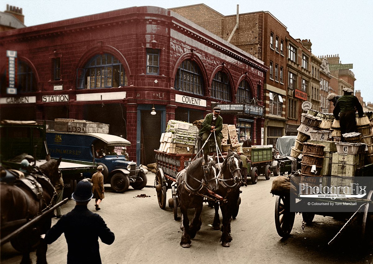 PhotograFixUK's tweet photo. Market traders in the hustle and bustle of Covent Garden, London c1930.
I colourised this image a few years ago and it's still one of my favourites. It took me around 12 hours to complete
#Colourised by Tom Marshall (#PhotograFix)
#London #CoventGarden #Tube https://t.co/sRfhVqQtI6