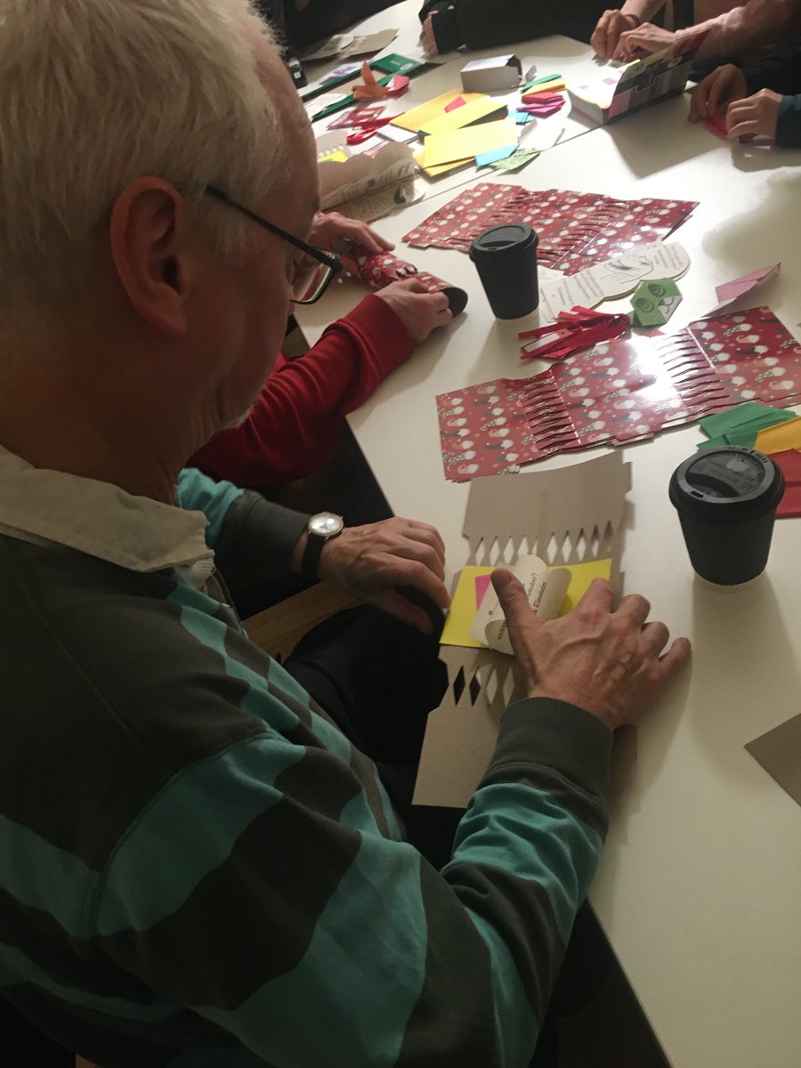 mindthnr's tweet photo. Festive card making competition, festive crackers and origami @ last week's Activate Café
#mentalhealth #origami #festivecards #competition #fun #crafts
@LAHArtsHealth, @WorkingWellT @NHS_ELFT @CollegeTh @Hestia1970 @TH2GETHER @THGPCareGroup @StHildasEast @Bromley_by_Bow https://t.co/mRGp7MDQ9D