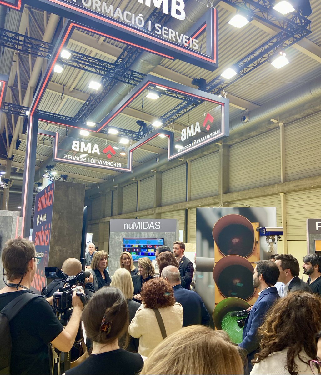 📢Recently #nuMIDAS was present in <a href="/_TomorrowMob/">Tomorrow.Mobility</a> sharing insights from our #h2020 project and learning from other great initiatives!

It was great to talk with all the visitors and share updates of our project!

#TMWC22 #Mobility #SCEWC22 #CitiesInspiredByPeople