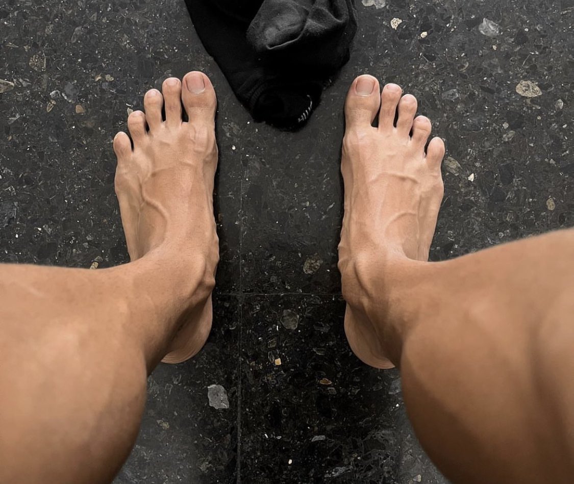 FeetMasterAlbe1's tweet photo. After playing https://t.co/eFlmH8B3vu