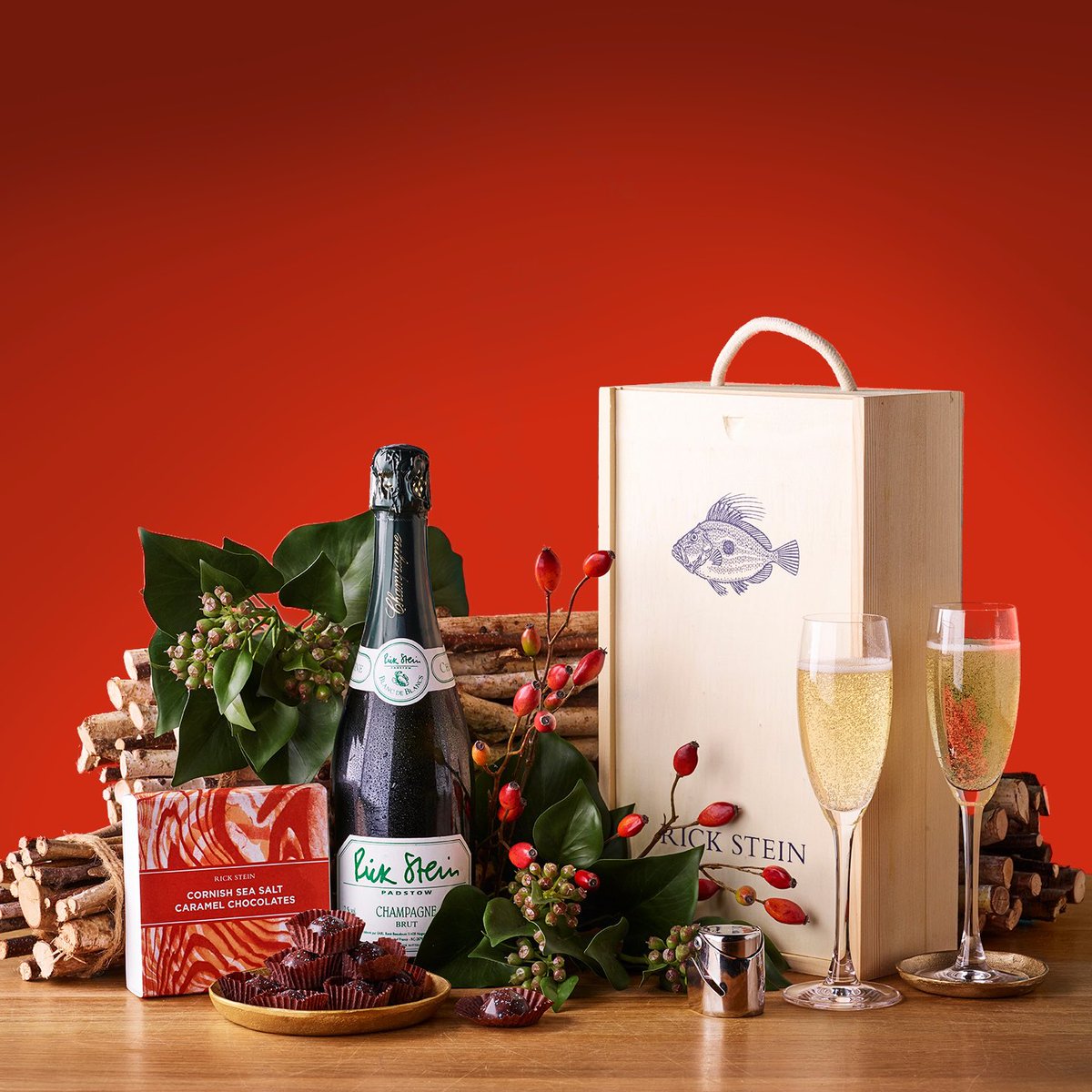 10% off Christmas Hampers 🎁 Give the gift of food and drink from Cornwall this year. Shop here: shop.rickstein.com/collections/bl…