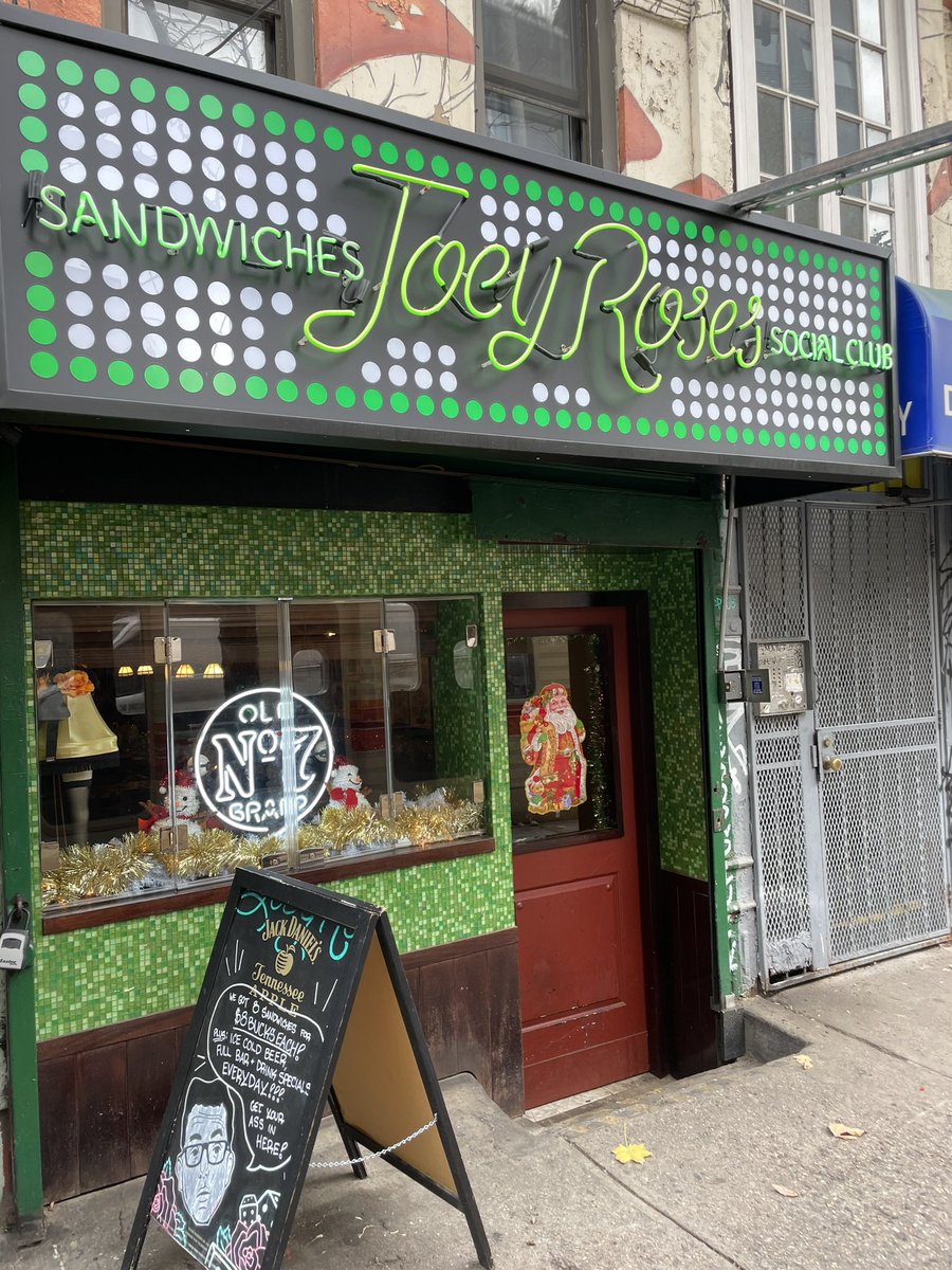 SNCSeggie's tweet photo. Alright, @joederosacomedy @SalVulcano, @SNCmusic has a day off in the city, so me and my taste bud, @therealsnctyler, had to make @joeyroseshard8 the first stop. #TasteBuds #TheDad #JoeyRoses https://t.co/s2mXDio7OW
