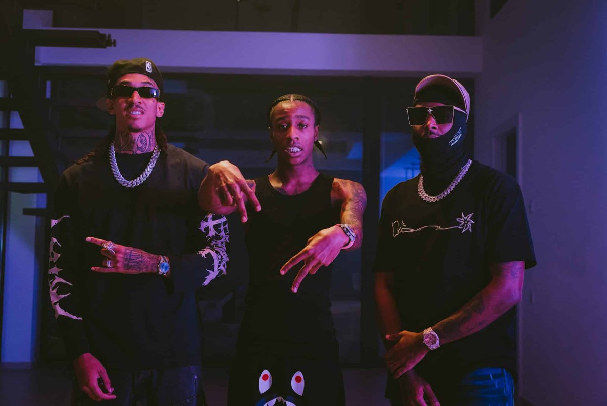 CreativeGenUK's tweet image. Stream “Clavish ft. D Block Europe - Rocket Science” via our Sounds From Home playlist!

➡️ open.spotify.com/playlist/7mqx1…