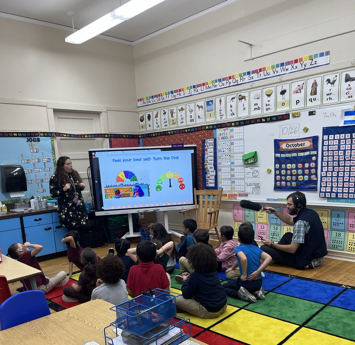 FeelURBestSelf's tweet image. Feel Your Best Self has been featured on @MorningEdition! Listen here: ow.ly/Whkf50LERg4

@UConnCSCH @BallardPuppetry @UConnNeag @UConnArts