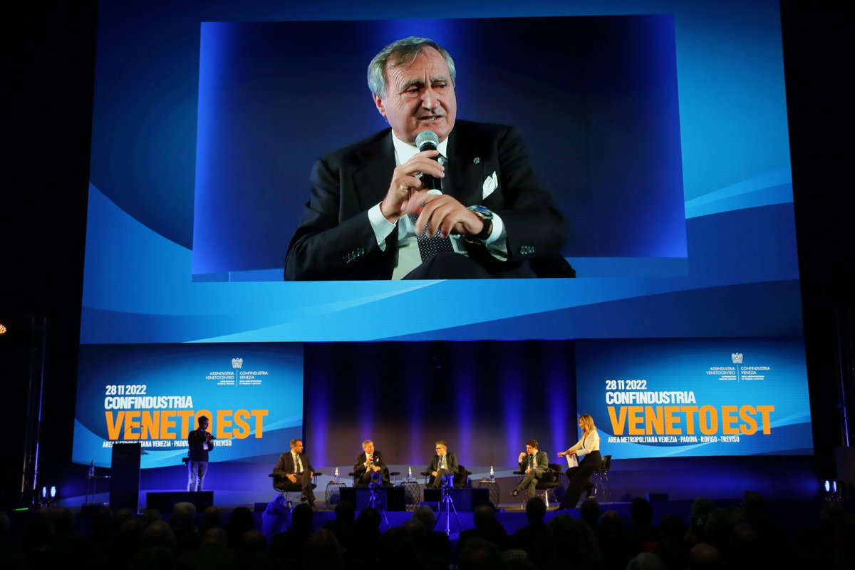 #ConfindustriaVenetoEst | <a href="/LuigiBrugnaro/">Luigi Brugnaro</a> Sindaco Venezia: “Oggi si segna una pagina storica per il nostro Paese. Abbiamo bisogno che le imprese sentano la vicinanza dello Stato. L’impresa funziona se il territorio l’accoglie. E questo territorio dice grazie a questi imprenditori”