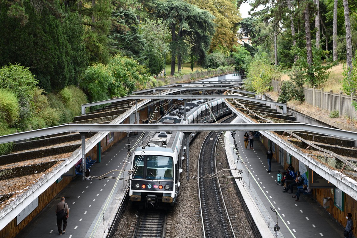 Les Matins de France Culture tweet media