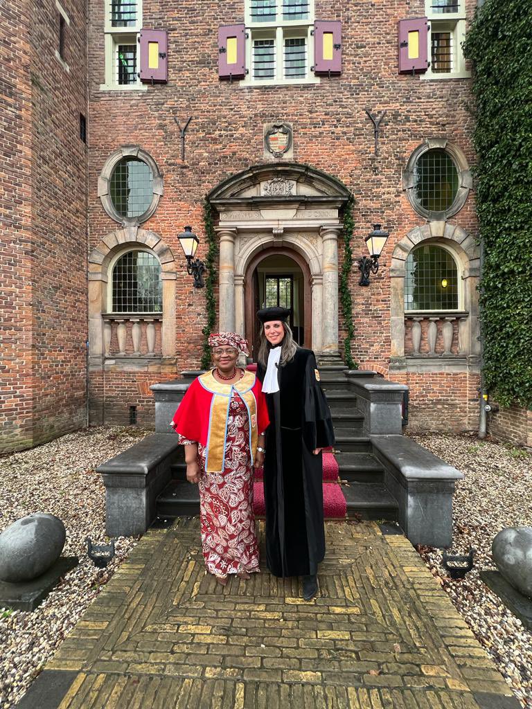 NOIweala's tweet photo. Hugely appreciative to receive a Doctor Honoris Causa from the @NyenrodeBU Business University following great leaders such as Nelson Mandela &amp; Bill Gates. Gave a lecture entitled “Trade, Inequality &amp; Social Inclusion”. W/ Rector Becking, Prof. van Gorp &amp; faculty. https://t.co/ub3gBMGRww