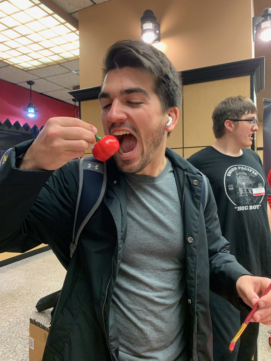 YSU Student Government tweet media