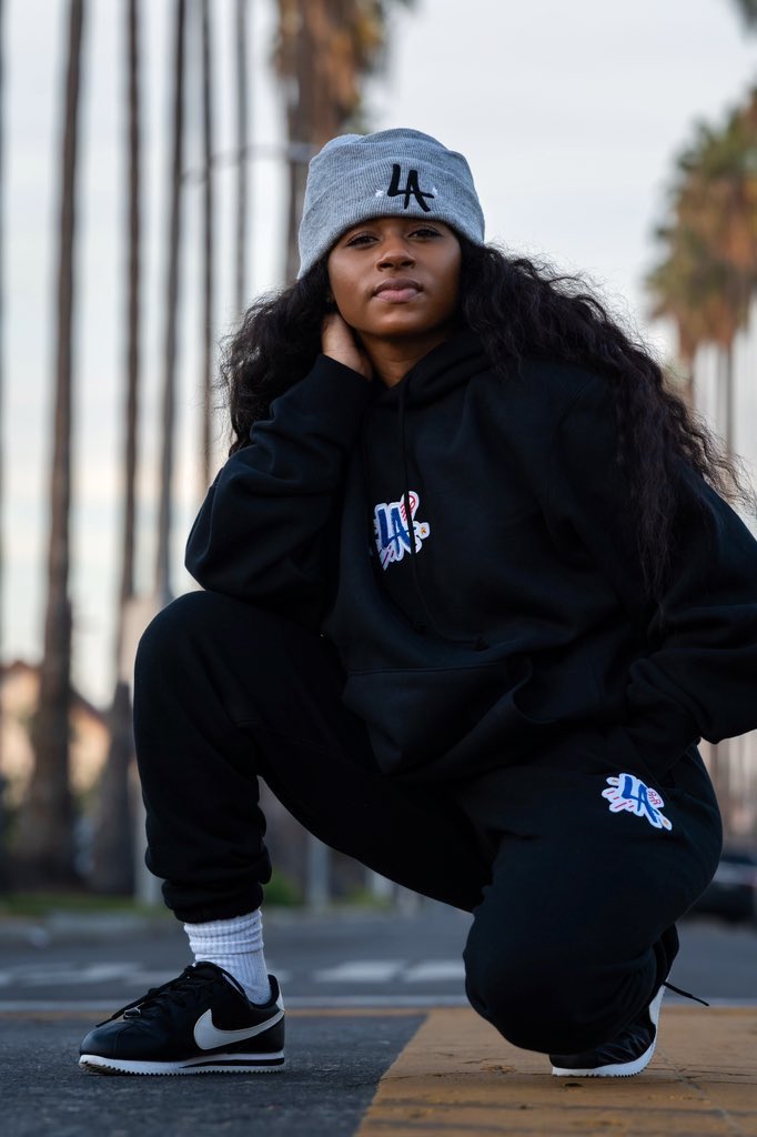 Aint even askin yal to cop nothing but someone else might when you RT my brand link 🙏🏽 smplyla.com