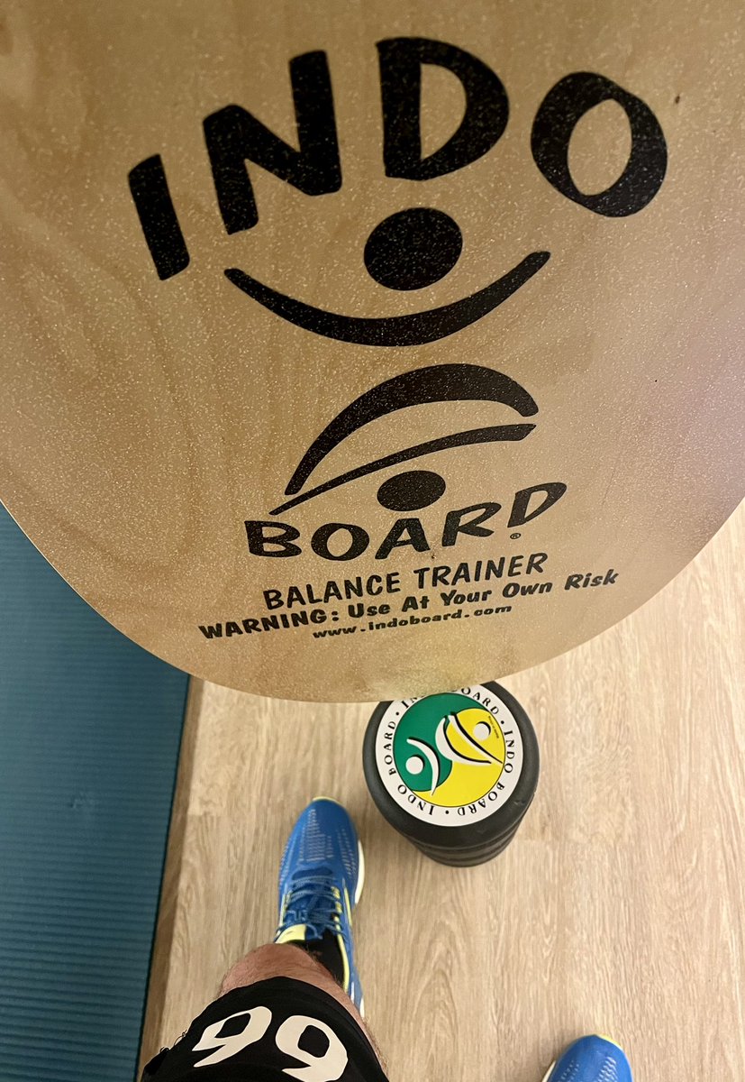 ildelima6's tweet photo. At my own risk??? 🧐 @IndoBoard 🏄🏻♂️⚽️🇦🇩💪🏻 #indoboard #andorra #keepworking #jomaplayer #dedem https://t.co/zpE2p6HpEJ