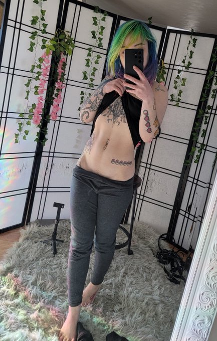 good morning 💕 https://t.co/9hLObRWWUZ