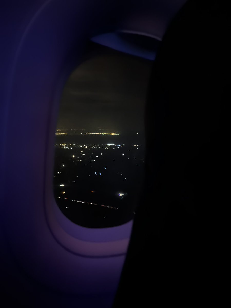 خير رفيق للرحلة ✈️✨
youtu.be/pJ0auP7dbcY