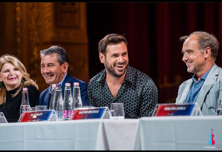 heeishauser's tweet image. Press conference