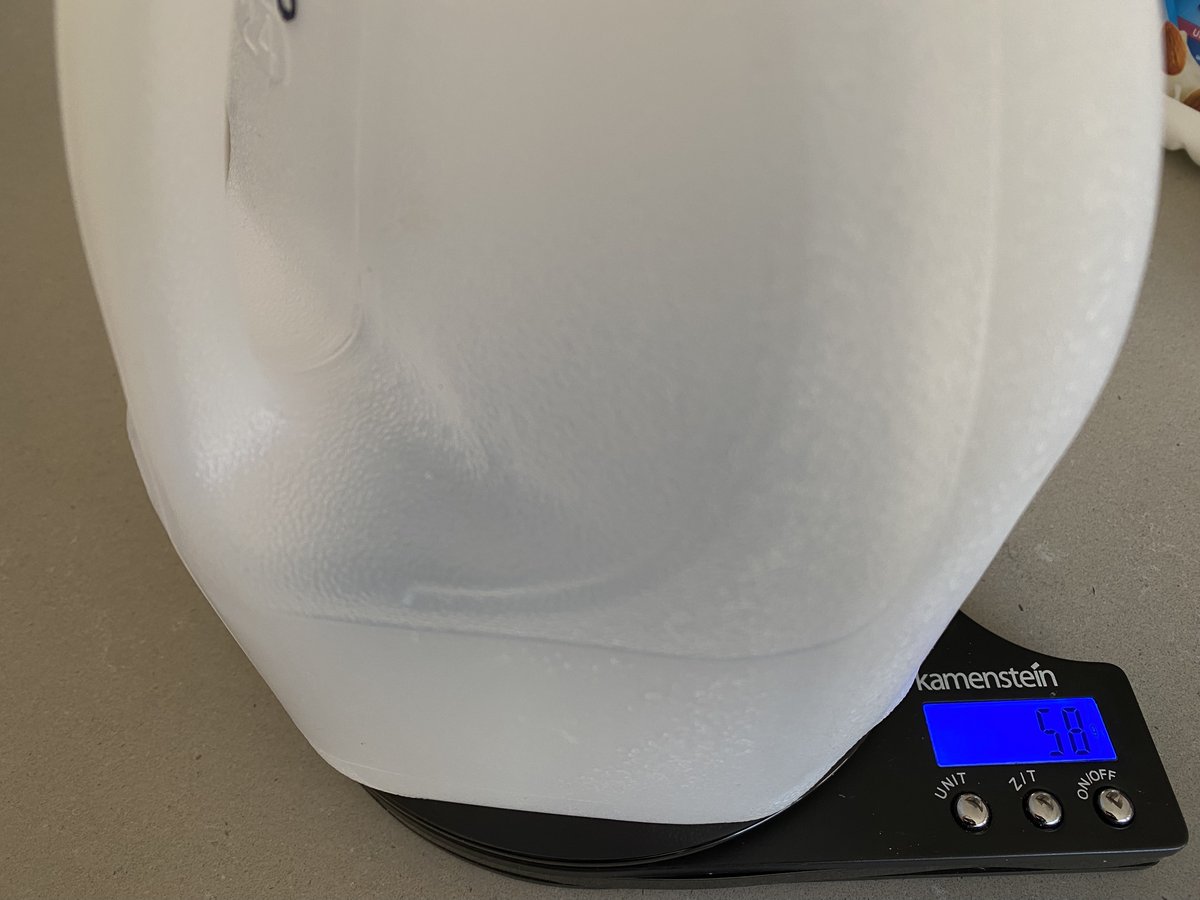 BeyondPlastAct's tweet image. .BlueDiamond we'd love for you to switch to returnable, refillable bottles.  While you're figuring that out, pls reduce the amount of #plastic you use:  A 128oz milk jug weighs 58g. Your 96oz jug weighs in at a hefty 106g. Seems like a lot of #plastic waste.  #RethinkPackaging