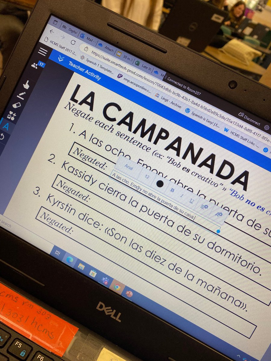 hooker_mrs's tweet image. I LOVE when Ts jump right in when I share ideas! @LumioSocial is now running in a Spanish class less than 30 minutes after my presentation!  It’s easy to use and engaging! @OnslowSchools #OnslowDLT #OCSEngage