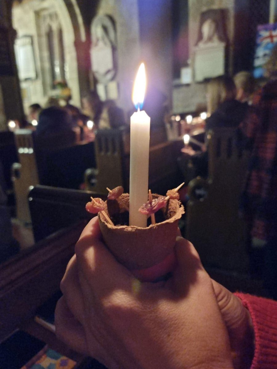 ClainesChurch's tweet photo. It was @ClainesChurch Eco Christingle yesterday,we look forward to the bulbs growing, how joyful,  and much appreciated by families and children AND the Posada was sent out
@CofEWorcester https://t.co/KF4N5EIHgF