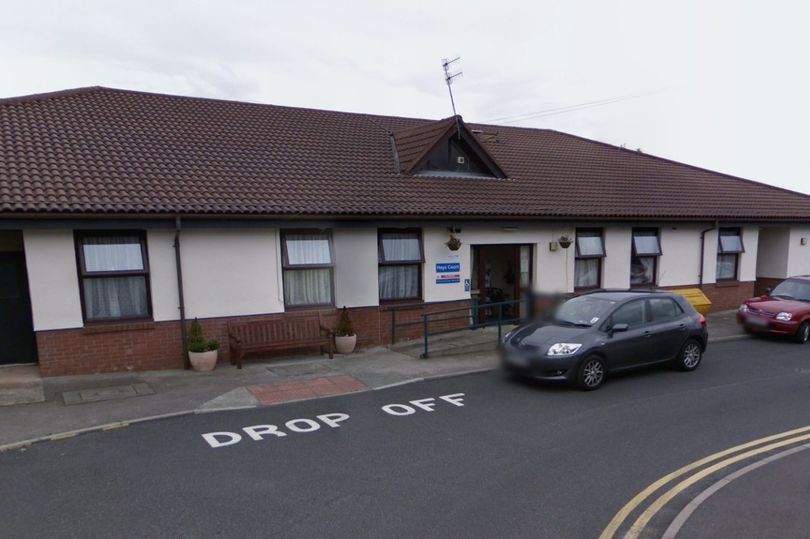 Nurse stabbed by patient after personal alarm fails to activate
dailypost.co.uk/news/north-wal…