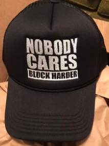 Giving away a hat!

To win: 

Retweet and Tag an O-Line Coach that deserves it!

Winner drawn Wednesday

fbcoachsimpson.com/downloads/nobo…