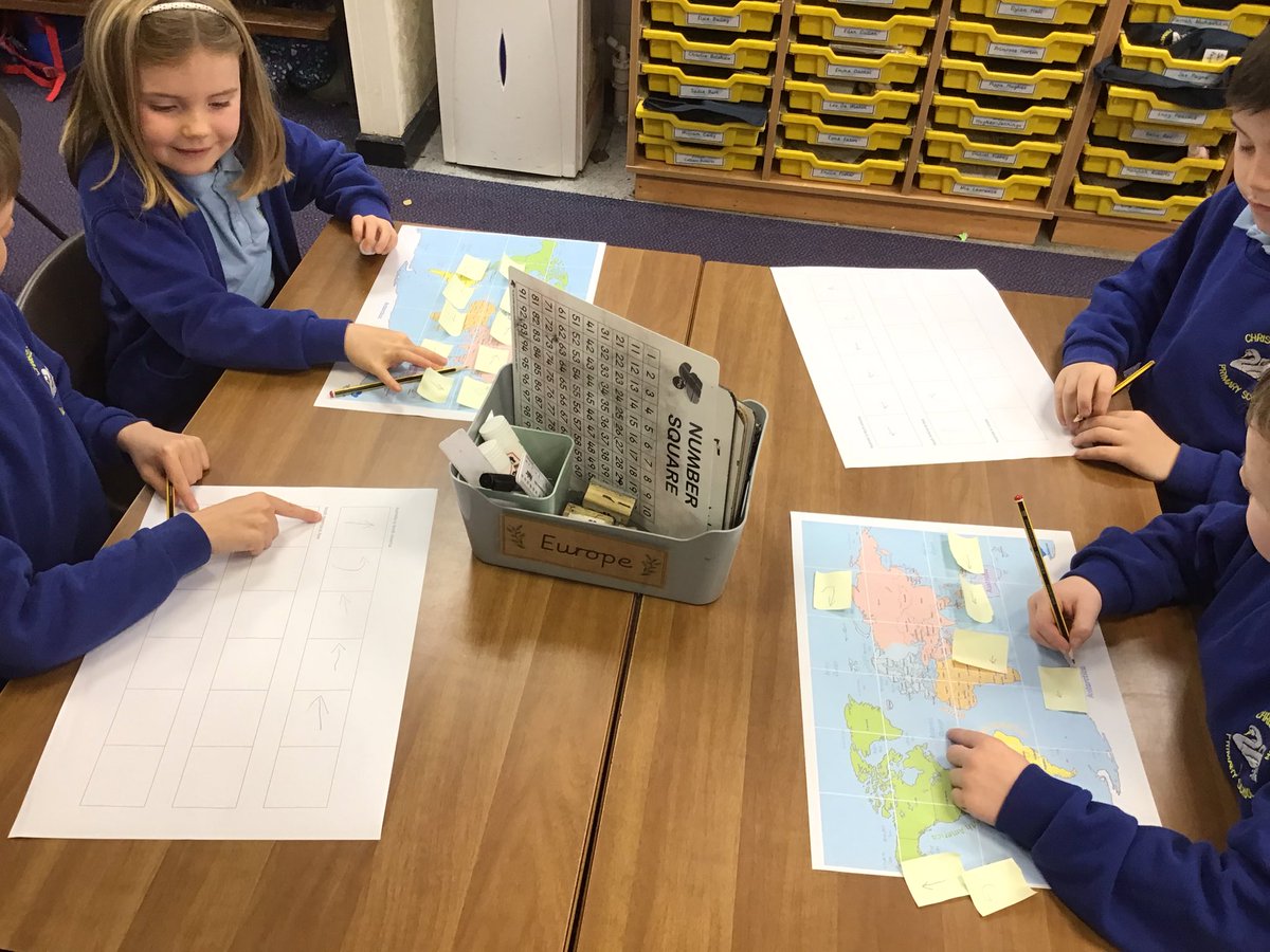 Christletonpri's tweet image. Algorithms and coding in year 2 today. #cpscomputing