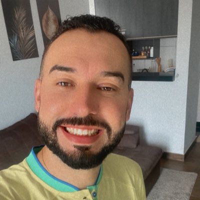 mendes21's tweet photo. #NovaFotoDePerfil https://t.co/me9RhU6pFY