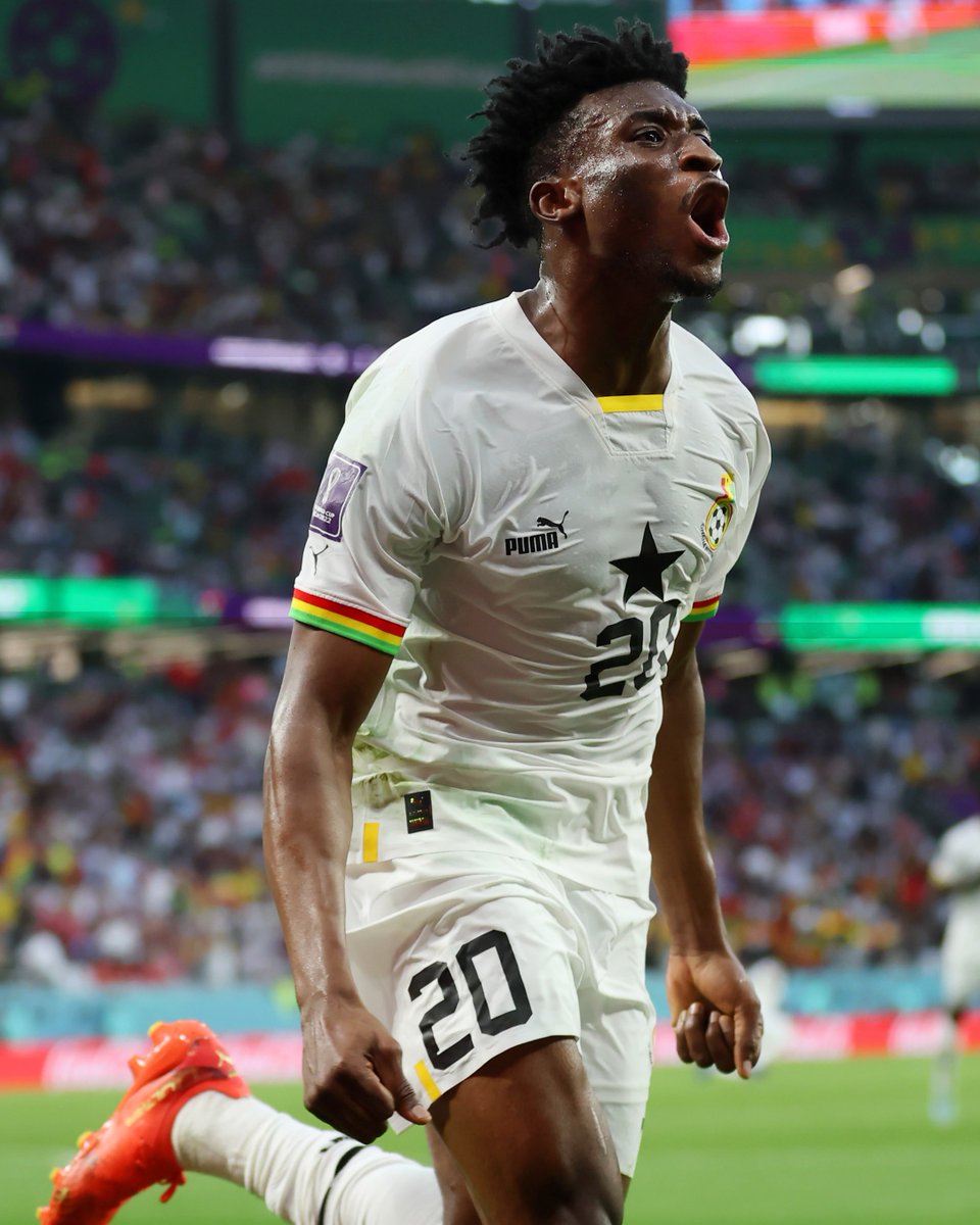 _owurakuampofo's tweet image. ⚽️ 2 goals
🅰️ 1 assist

🇬🇭 Mohammed Kudus is having a #FIFAWorldCup to remember.