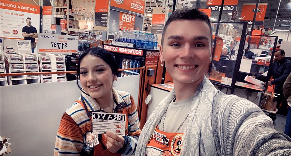 DevonPresley2's tweet photo. I love being their boss.
They make it fun, they make it worth while.
They are the reason why I love my job.
They keep me coming back.
#friends
#homedepot
#retaillife https://t.co/c9xLpwQOdq