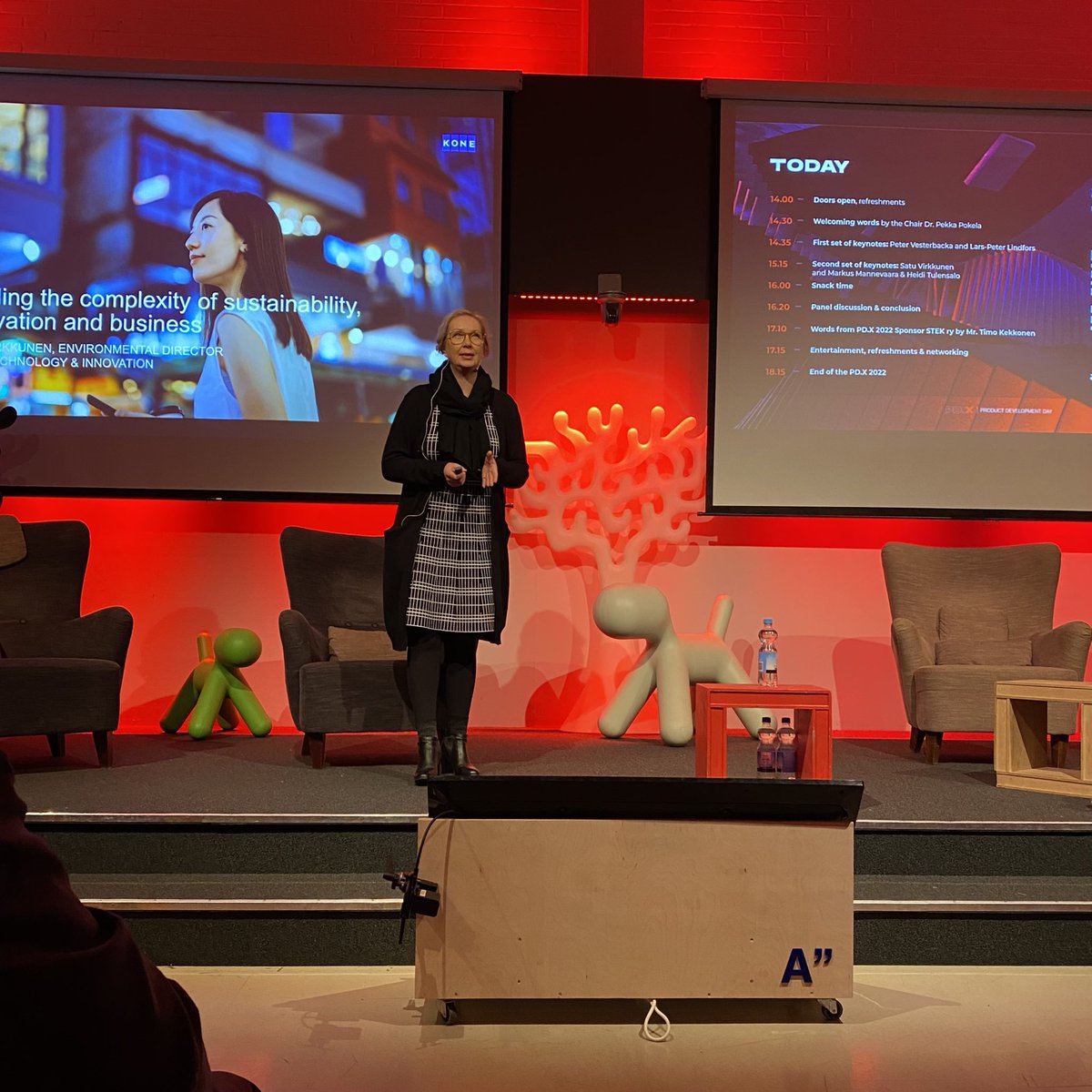Tua Björklund (@tuabjorklund) on Twitter photo Managing R&D is managing complexity - many moving parts, uncertainty and it takes a village. <a href="/satuvirkkunen/">Satu Virkkunen</a> from <a href="/KONECorporation/">KONE</a> shares how cancelled projects can take on a new, better life in new hands and perspectives - sometimes a bit if distance can be good.
<a href="/AaltoDF/">Aalto Design Factory</a> #PDX Managing R&D is managing complexity - many moving parts, uncertainty and it takes a village. <a href="/satuvirkkunen/">Satu Virkkunen</a> from <a href="/KONECorporation/">KONE</a> shares how cancelled projects can take on a new, better life in new hands and perspectives - sometimes a bit if distance can be good.
<a href="/AaltoDF/">Aalto Design Factory</a> #PDX